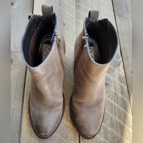 Blondo Waterproof Nivado Tan Ankle Boots Leather Upper - Picture 3 of 15